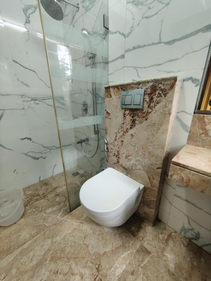 Capital Hotel Mumbai Dış mekan fotoğraf